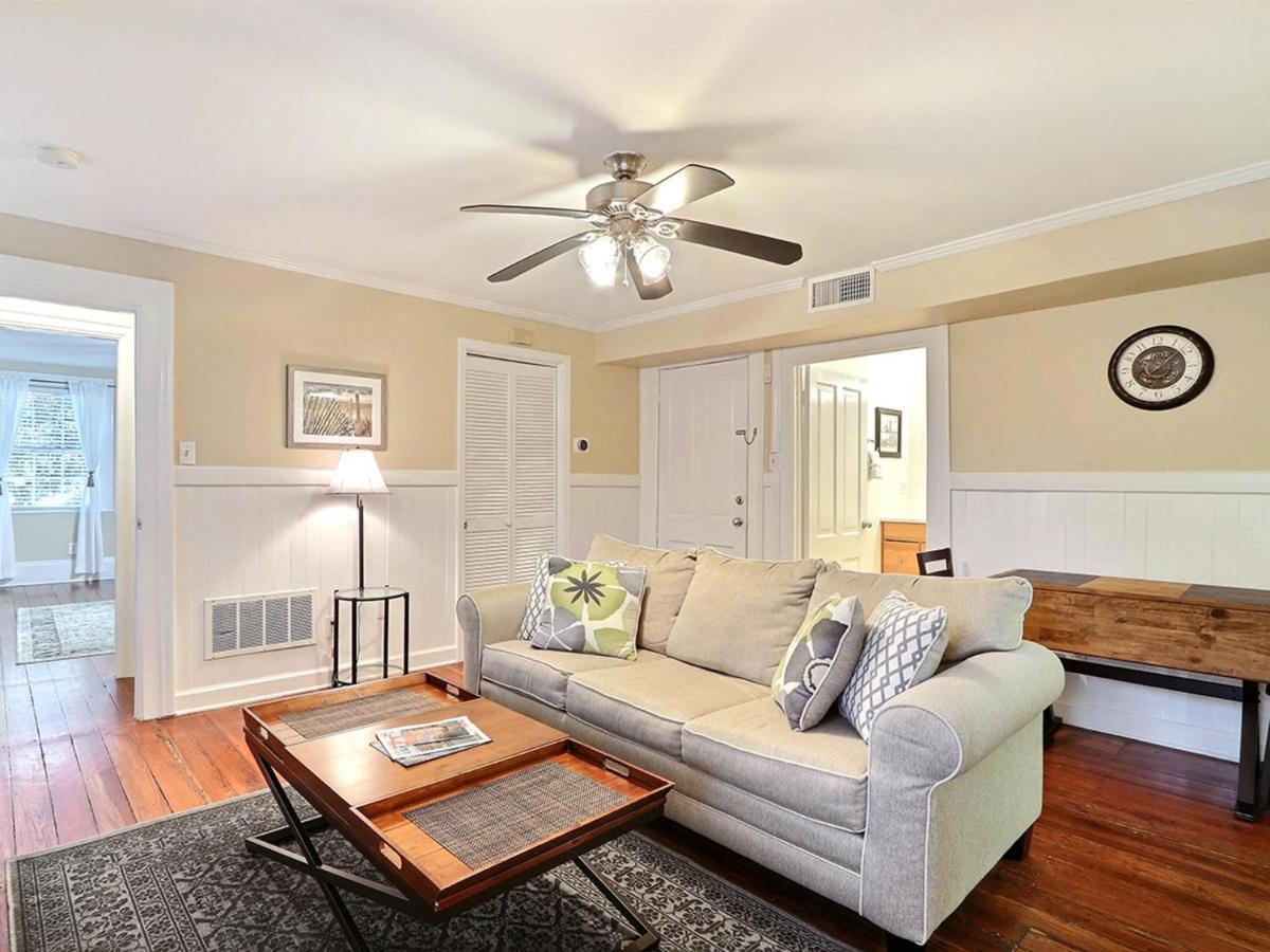 Forsyth Park Avenue Haven *